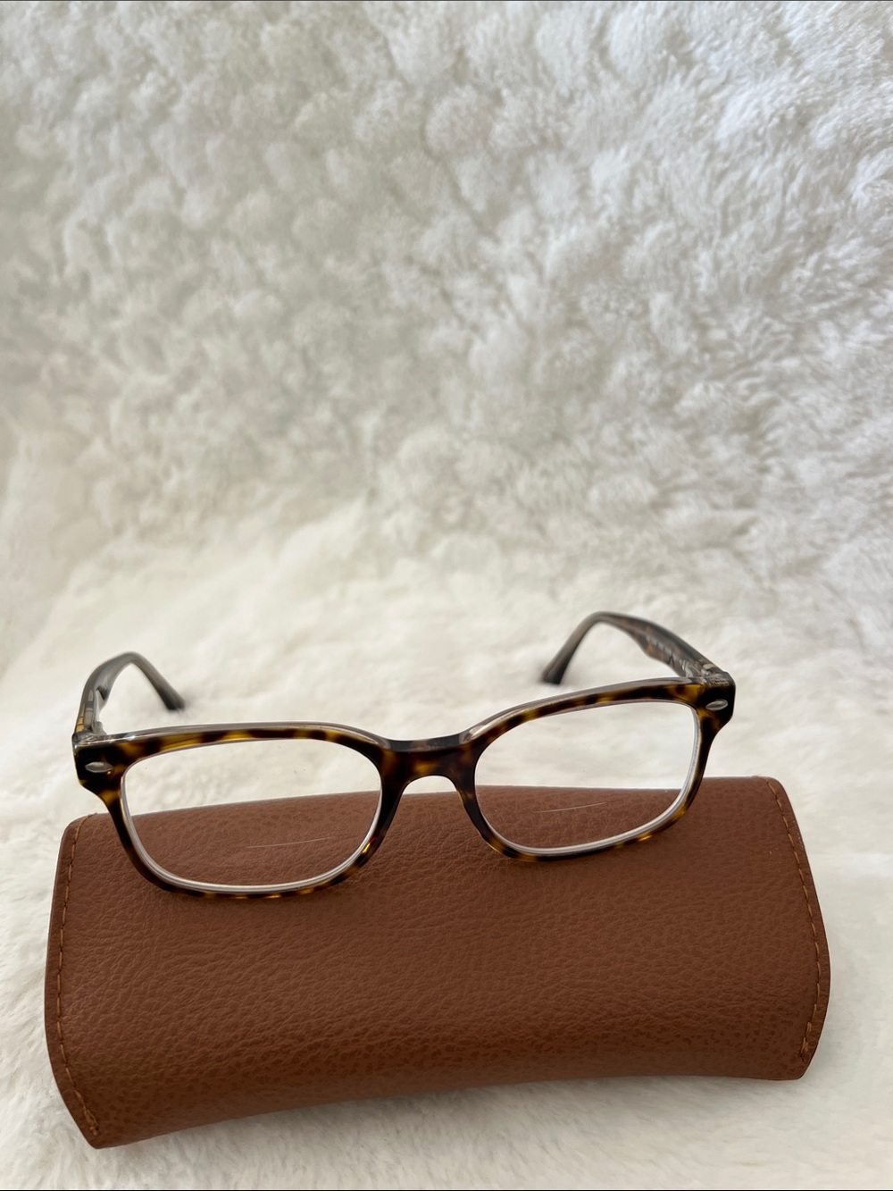 Ray Ban Tortoiseshell Rectangle Eyeglasses Frame with Ray Ban case